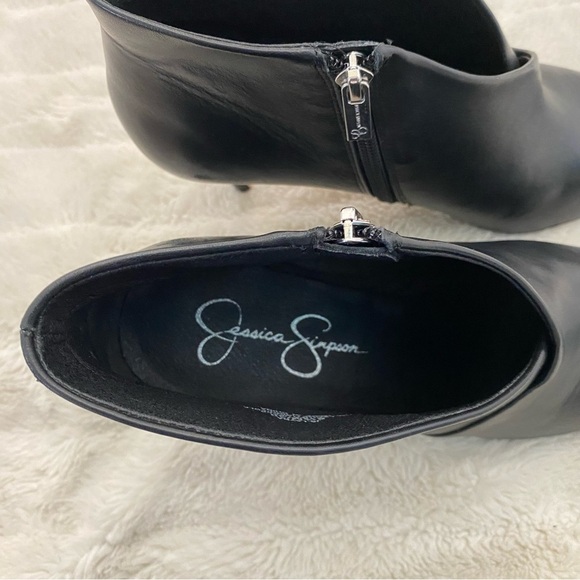 Jessica Simpson Leather Black Ankle Boots with Pointed Toe Size 8.5 - Picture 11 of 16